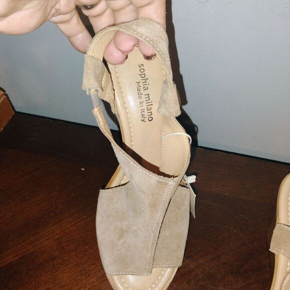 Sophia Milano Nwt Elegant Beige Women's Sandals - Picture 2 of 10